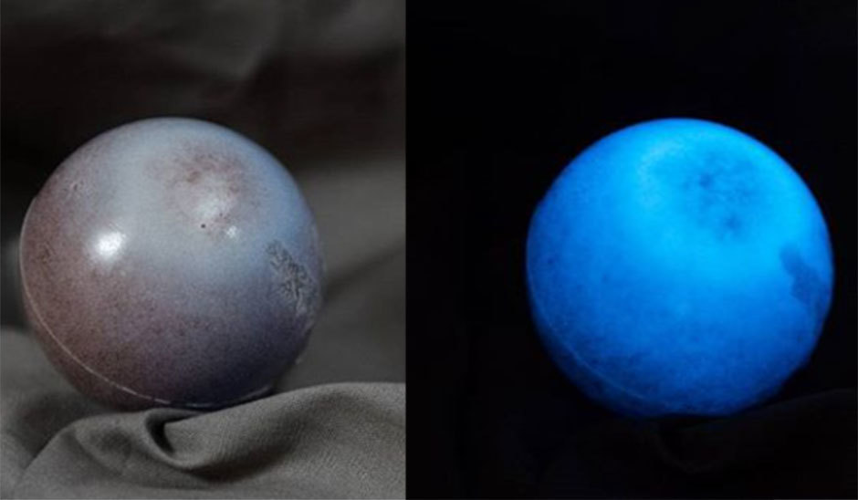 Make Glow in the Dark Balls from Wood Chips, Resin and Glow Powder